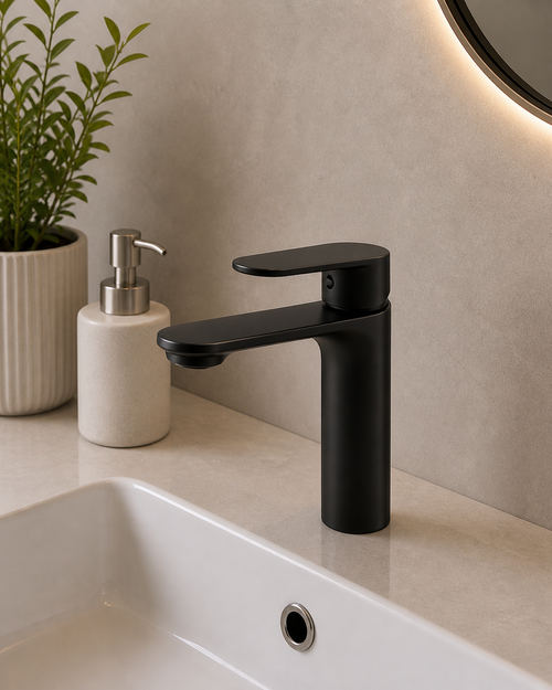 Lebaro Single Lever Basin Mixture Short Black LE01034