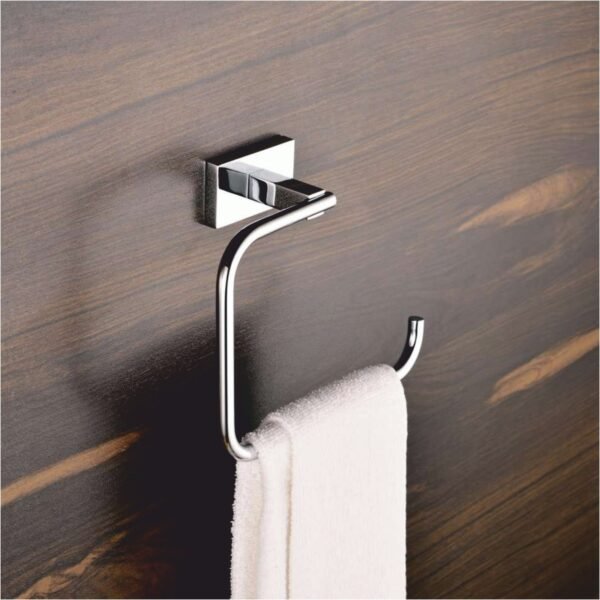 LEXY Towel Ring BRASS Chrome