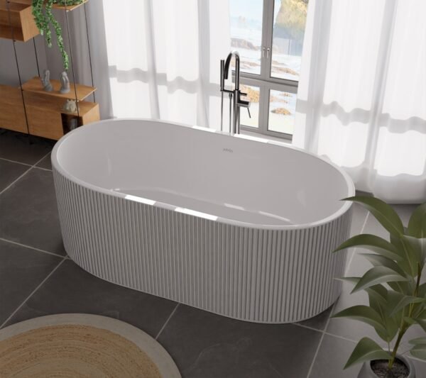 CUREO Free Standing Bath Tub White
